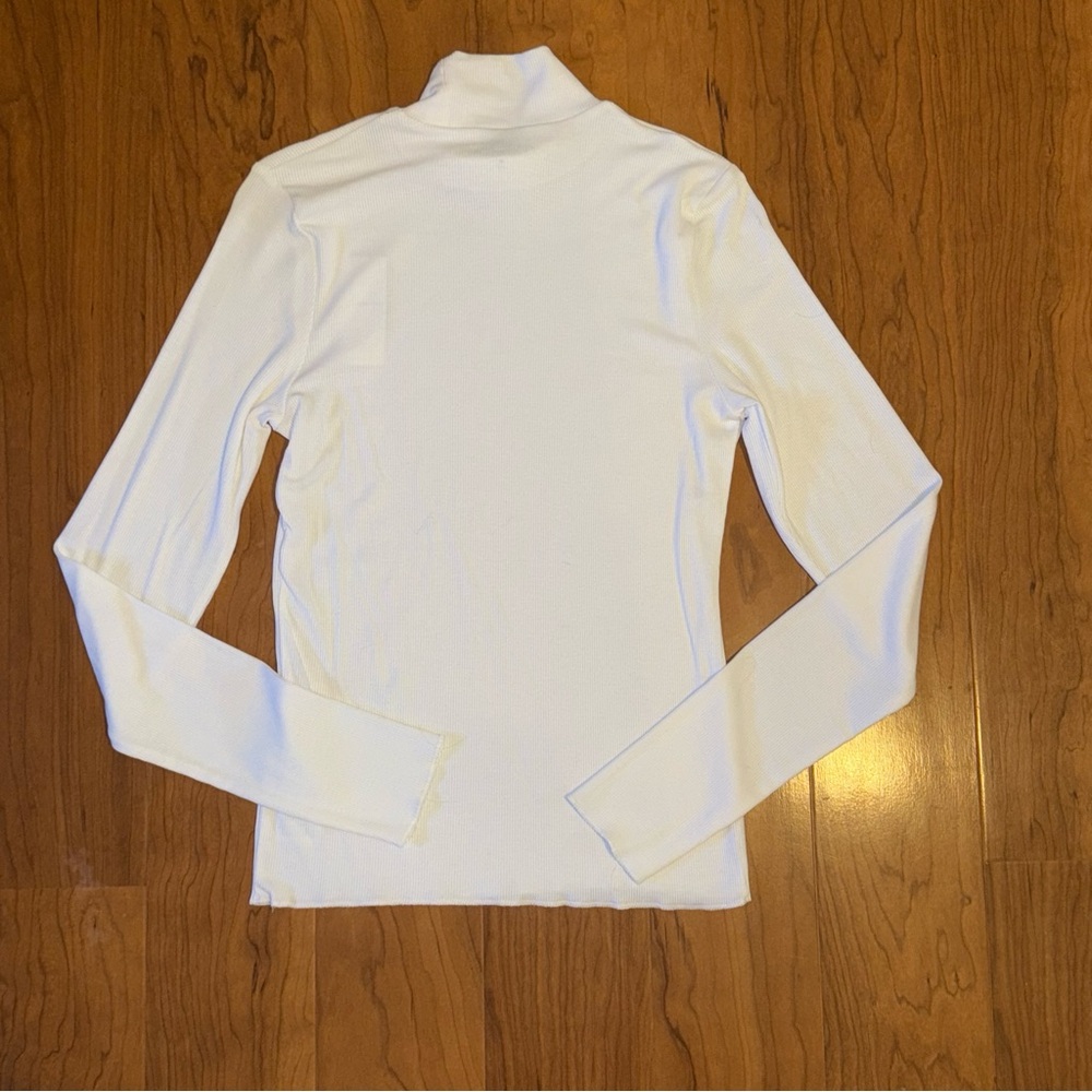 *NWT* Abercrombie & Fitch A&F Essentials White Ribbed Turtleneck Long Sleeve Med - Picture 3 of 4